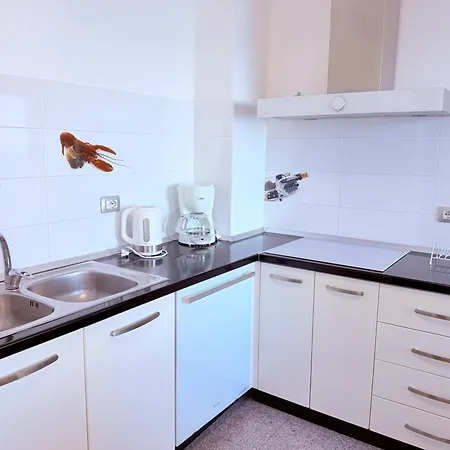 Home Sweet Home By The Sea In Durres Apartamento *
