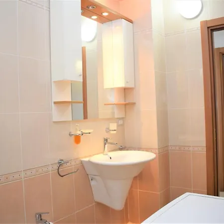 Apartment Sweet By The Sea - 060 Durres