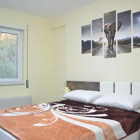 Apartment Sweet By The Sea - 060 Durres